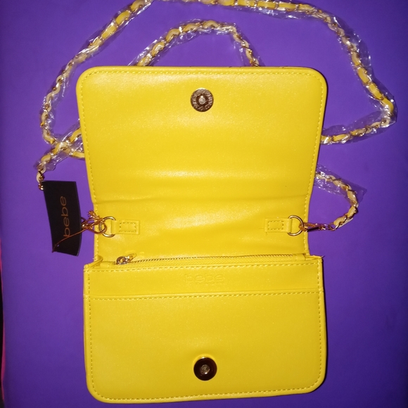 🆕Bebe | Sophia Quilted Crossbody Purse w/ Gold Chain Strap Tuscan Sun Yellow - Picture 5 of 12